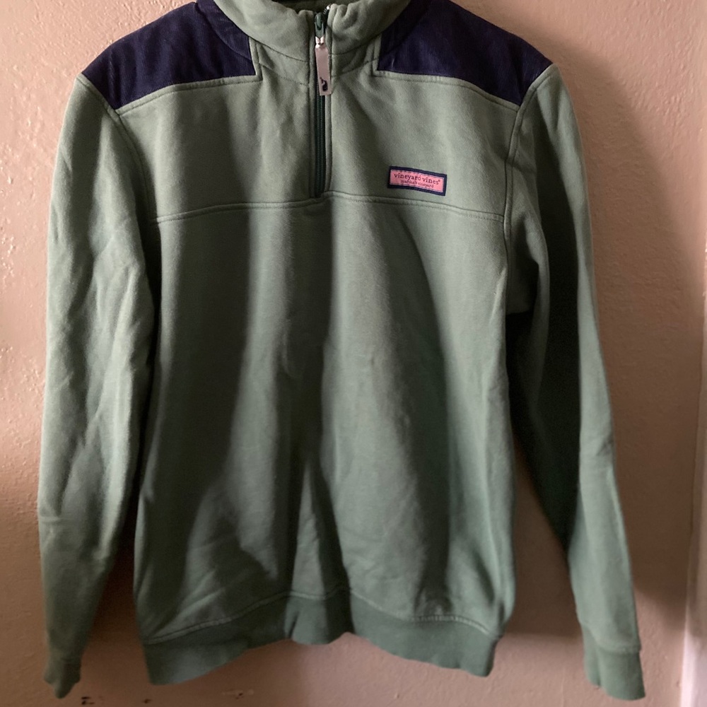Vineyard Vines  green pullover